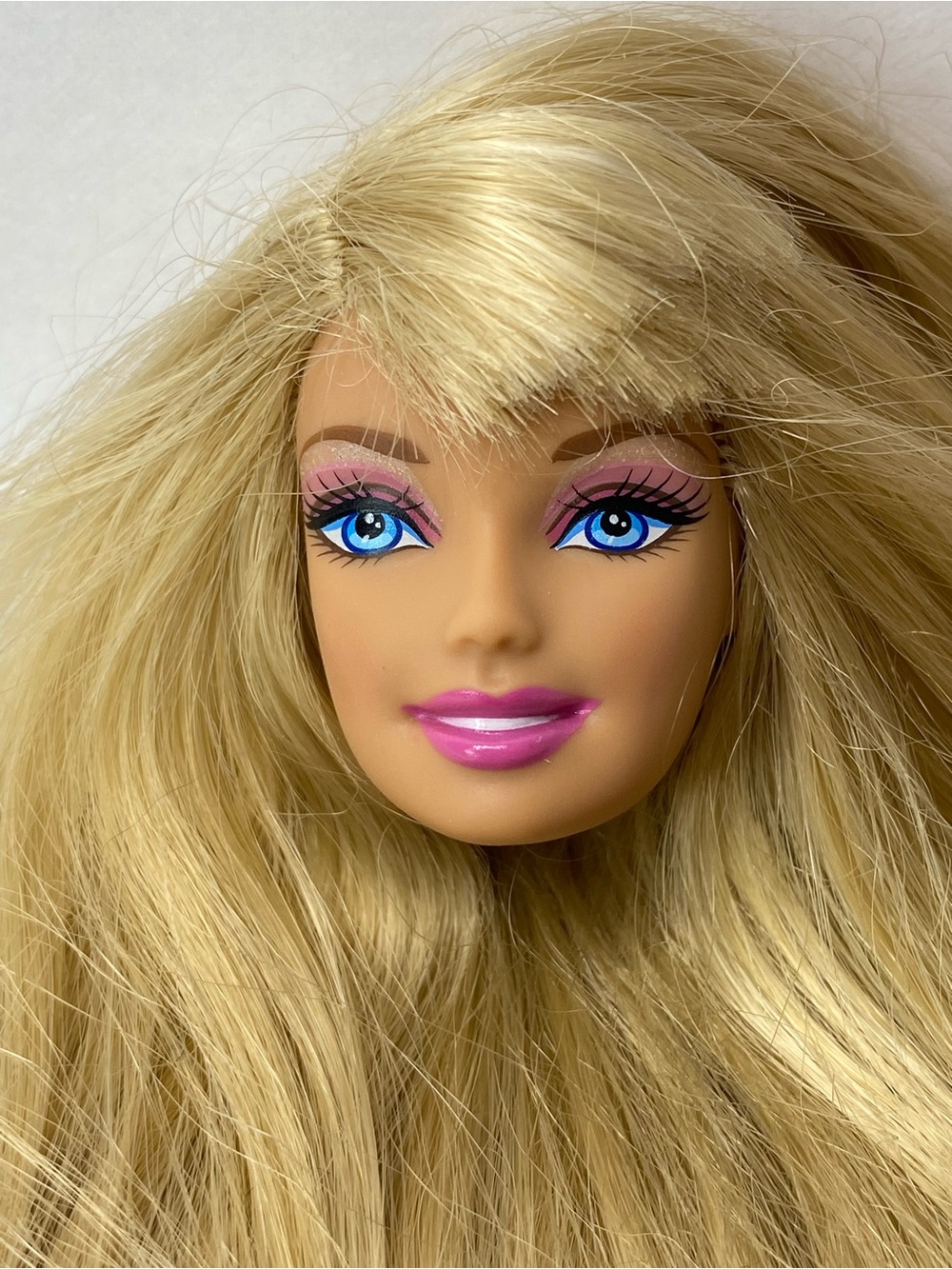 Barbie 1998 Classic CEO / Generation Girl Face
Sculpt - HEAD Replacement Only